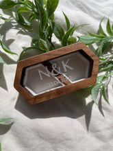 Load image into Gallery viewer, Wedding Ring Case