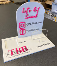 Load image into Gallery viewer, Square Dock and Socials Counter Stand