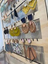 Load image into Gallery viewer, Wall Mounted Earring Holders