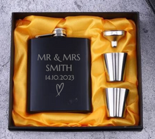 Load image into Gallery viewer, Whisky Flask Wedding Set