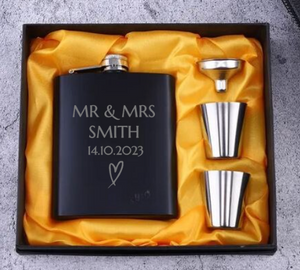 Whisky Flask Wedding Set